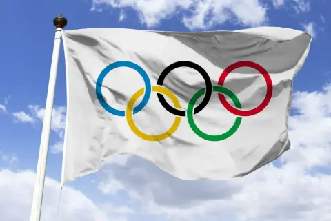 Co oznacza symbol olimpijski? Poznaj jego znaczenie i historię